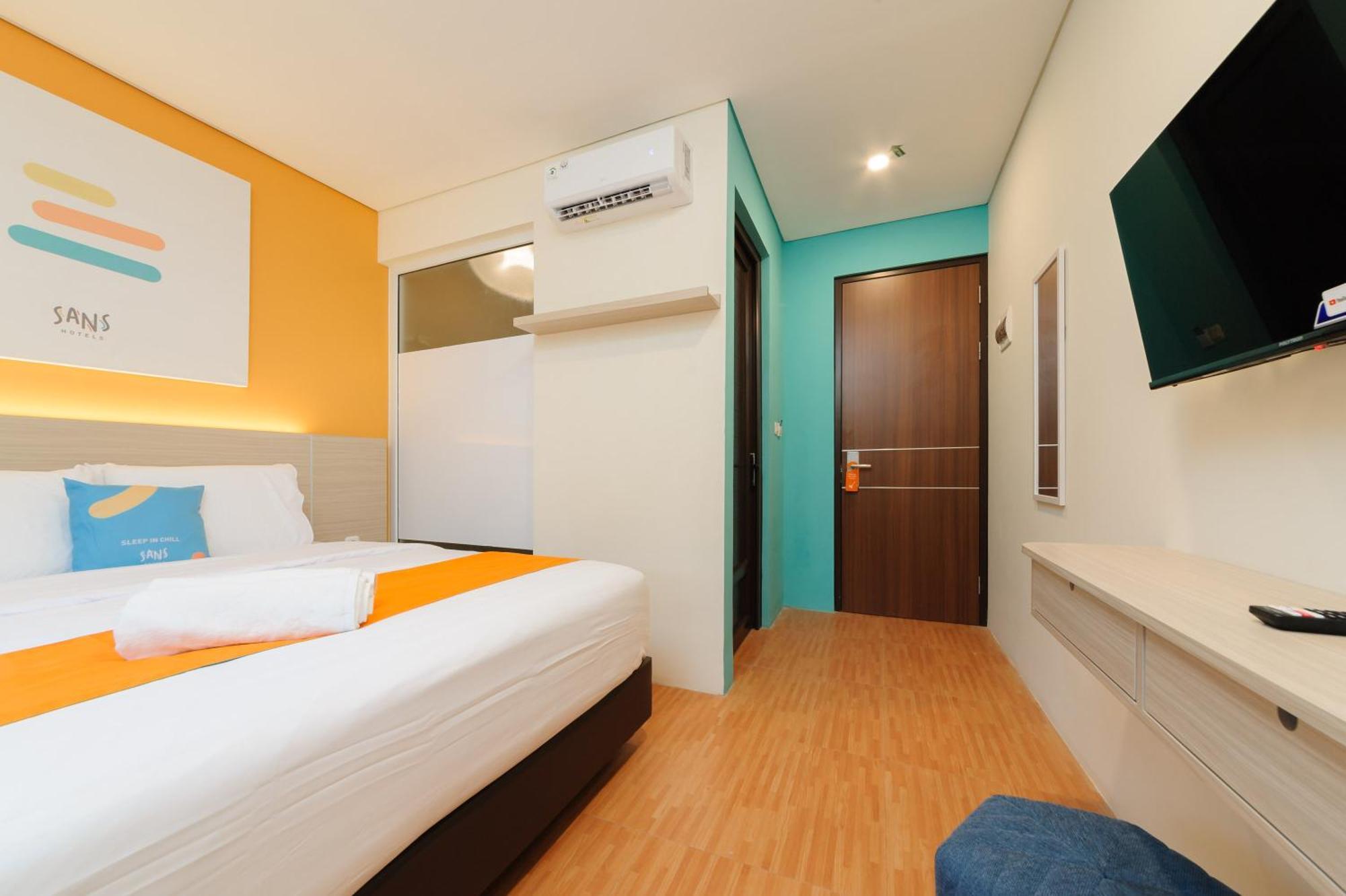 Sans Hotel Tajur Bogor Bantarkamang Екстериор снимка
