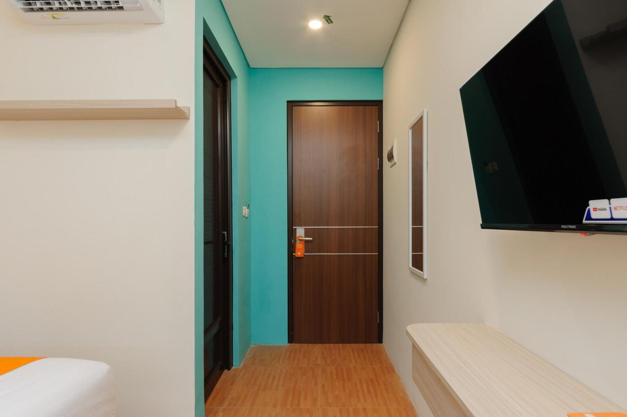 Sans Hotel Tajur Bogor Bantarkamang Екстериор снимка